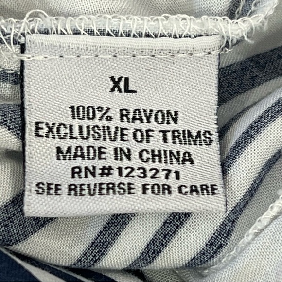 Belle TWEED QUARTER SLEEVE STRIPED SHORTS ROMPER WITH CINCHED WAIST - Picture 9 of 10